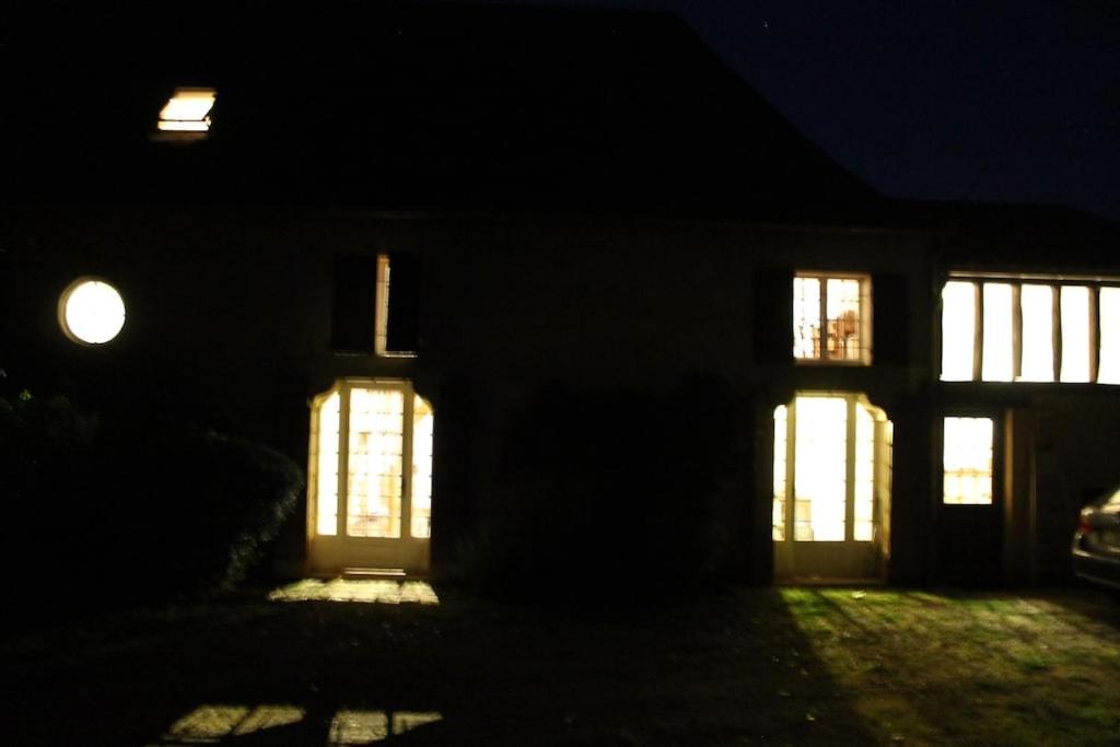 Le Cireysou - Secluded Farmhouse With Large Private Pool And Grounds Saint-Germain-et-Mons Экстерьер фото