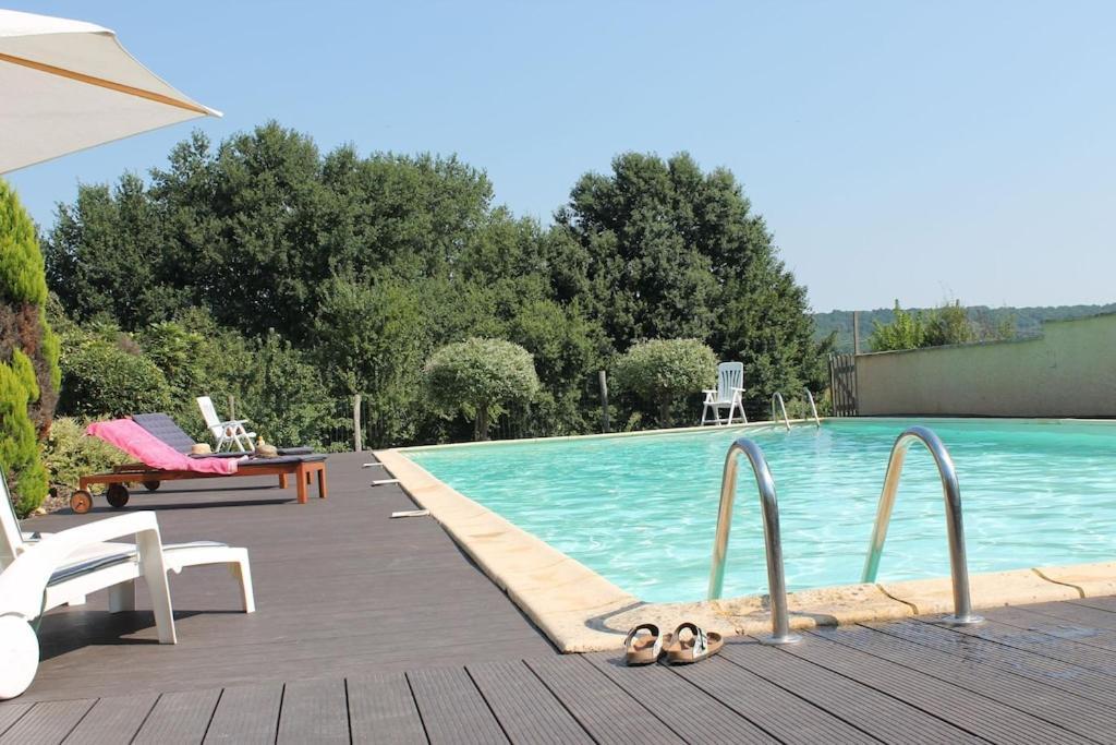 Le Cireysou - Secluded Farmhouse With Large Private Pool And Grounds Saint-Germain-et-Mons Экстерьер фото