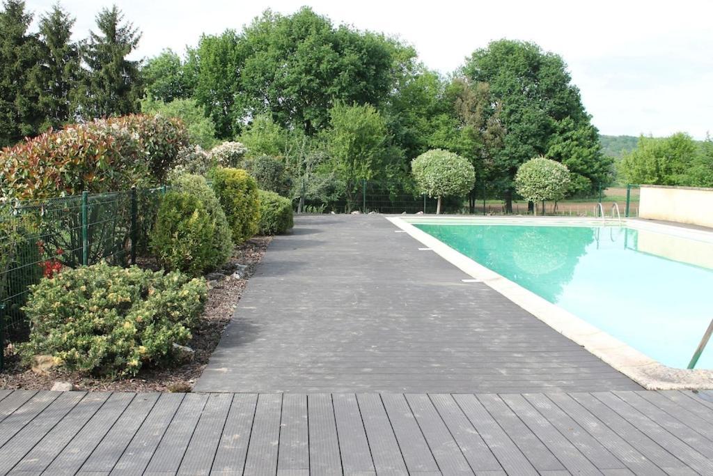 Le Cireysou - Secluded Farmhouse With Large Private Pool And Grounds Saint-Germain-et-Mons Экстерьер фото