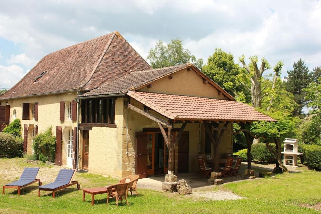 Le Cireysou - Secluded Farmhouse With Large Private Pool And Grounds Saint-Germain-et-Mons Экстерьер фото